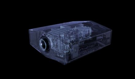Sony kündigt zwei neue native 4K Projektoren mit Laser an