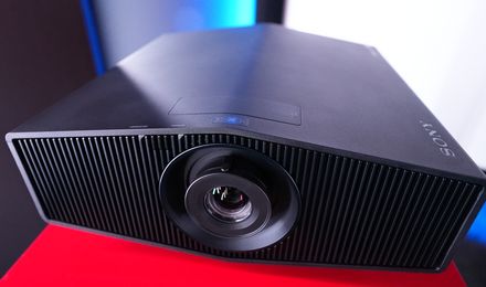 Test: Sony VPL-XW5000ES - was kann der günstigste native 4K Laserprojektor? 