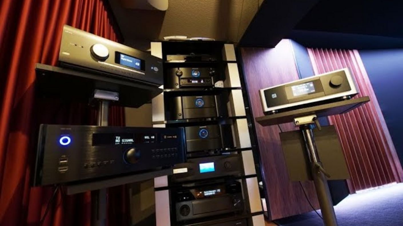 Vorstufen im Vergleich: Arcam AV40, NAD M17.2, Rotel RSP-1576, Marantz AV7705 und Yamaha CX-A5200