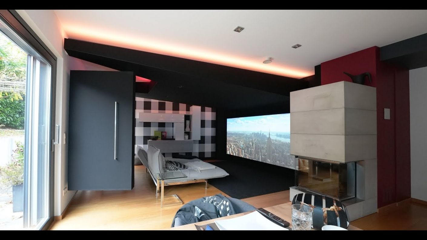 vollwertiges Akustik Heimkino im Wohnzimmer mit Auro3D® und Verwandlungseffekt - Hollywood Zuhause
